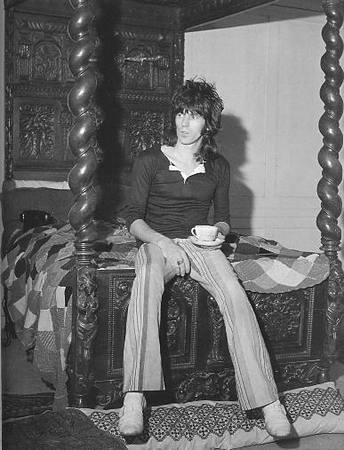 1969